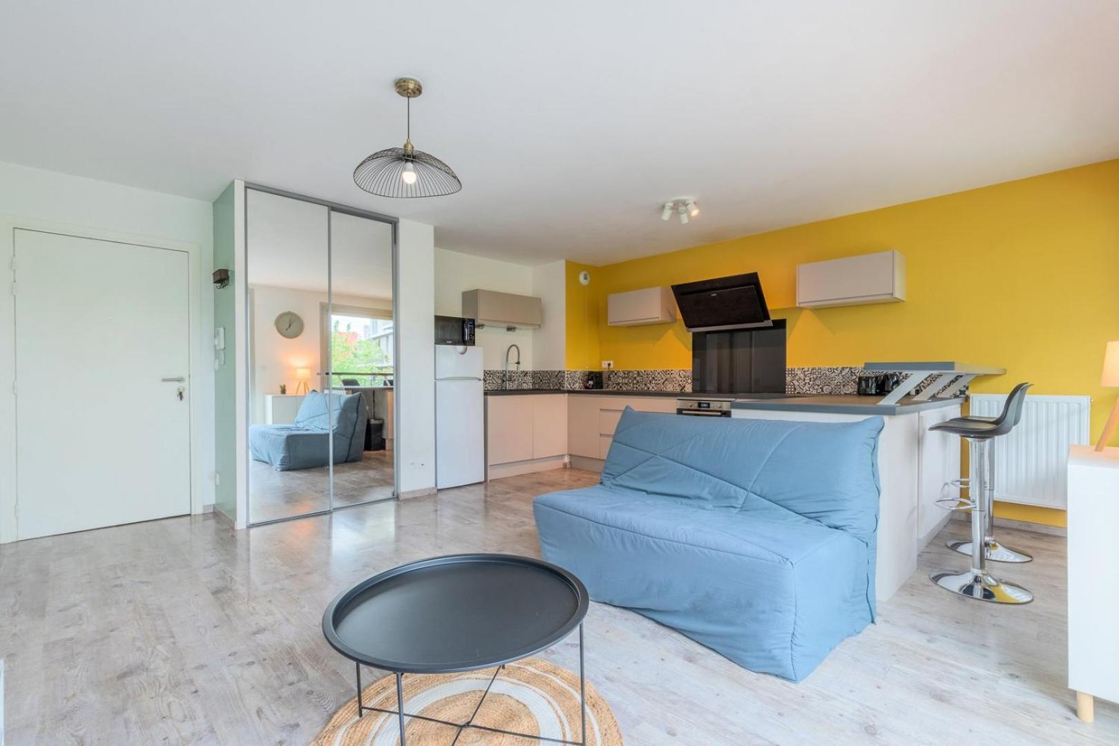 Apartment Near Metro With Parking & Balconies Lille Luaran gambar