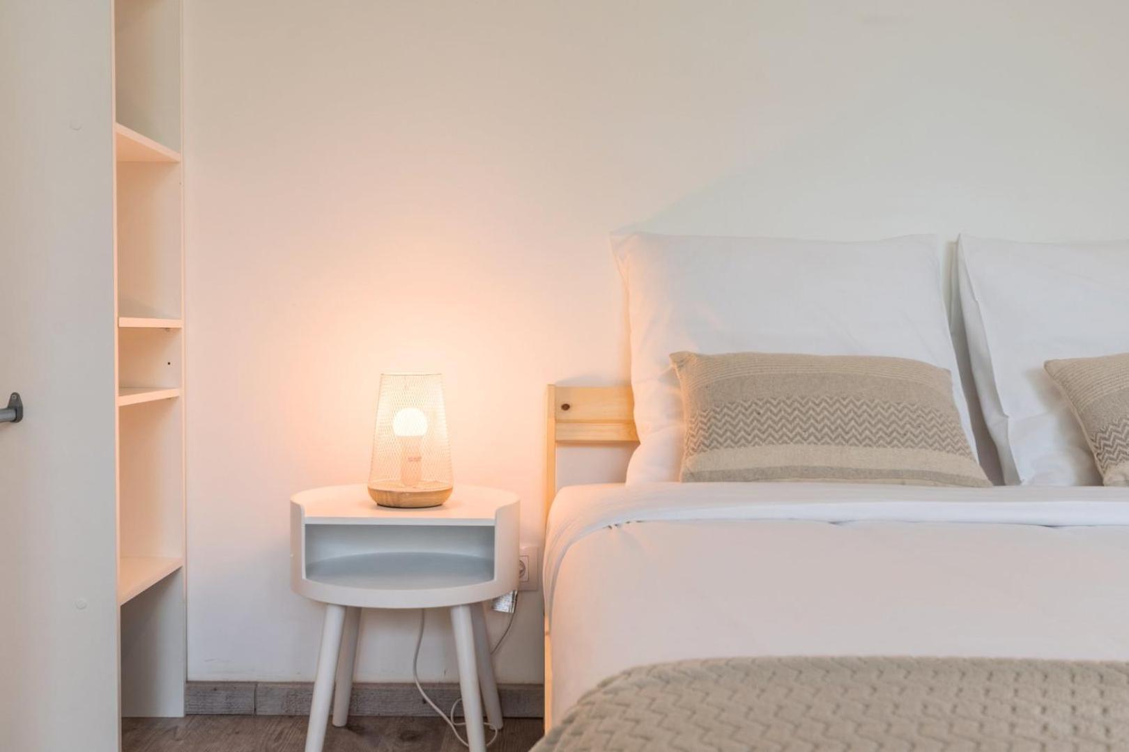 Apartment Near Metro With Parking & Balconies Lille Luaran gambar