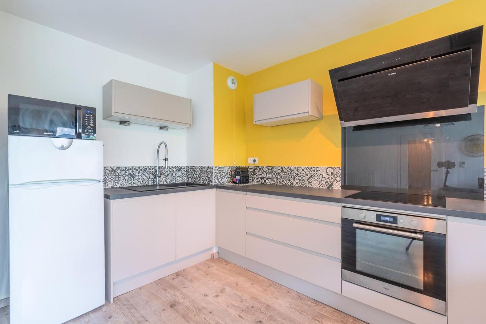 Apartment Near Metro With Parking & Balconies Lille Luaran gambar